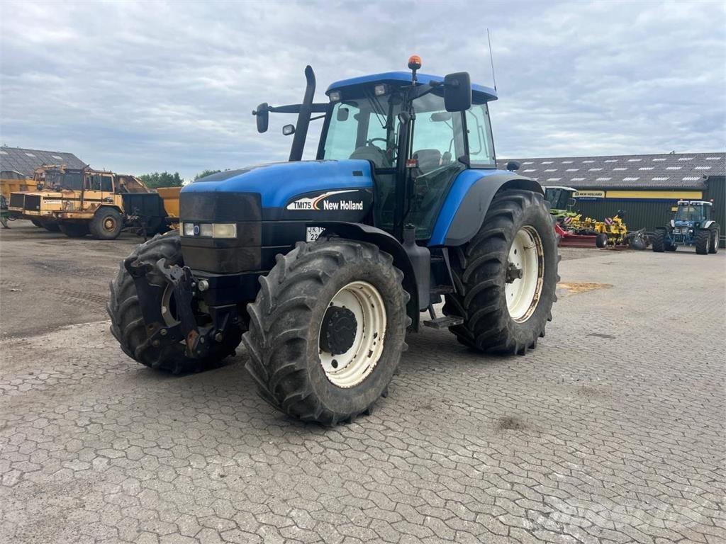 New Holland TM 175 Traktorok