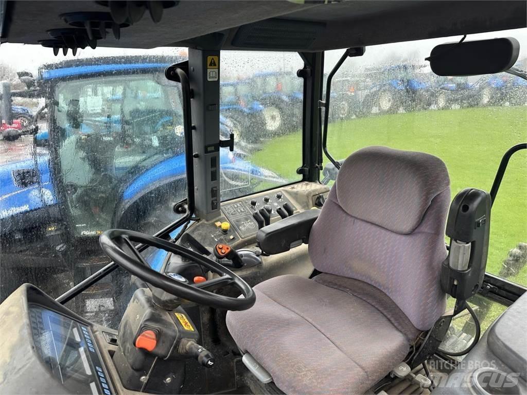 New Holland TM165 Traktorok