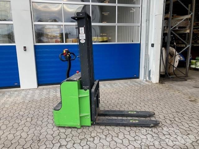  PRO LIFT 1500 Építőipar - Egyebek