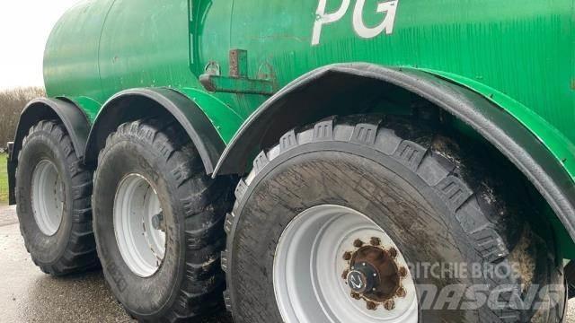 Samson PG 25 Poranyag tartályos