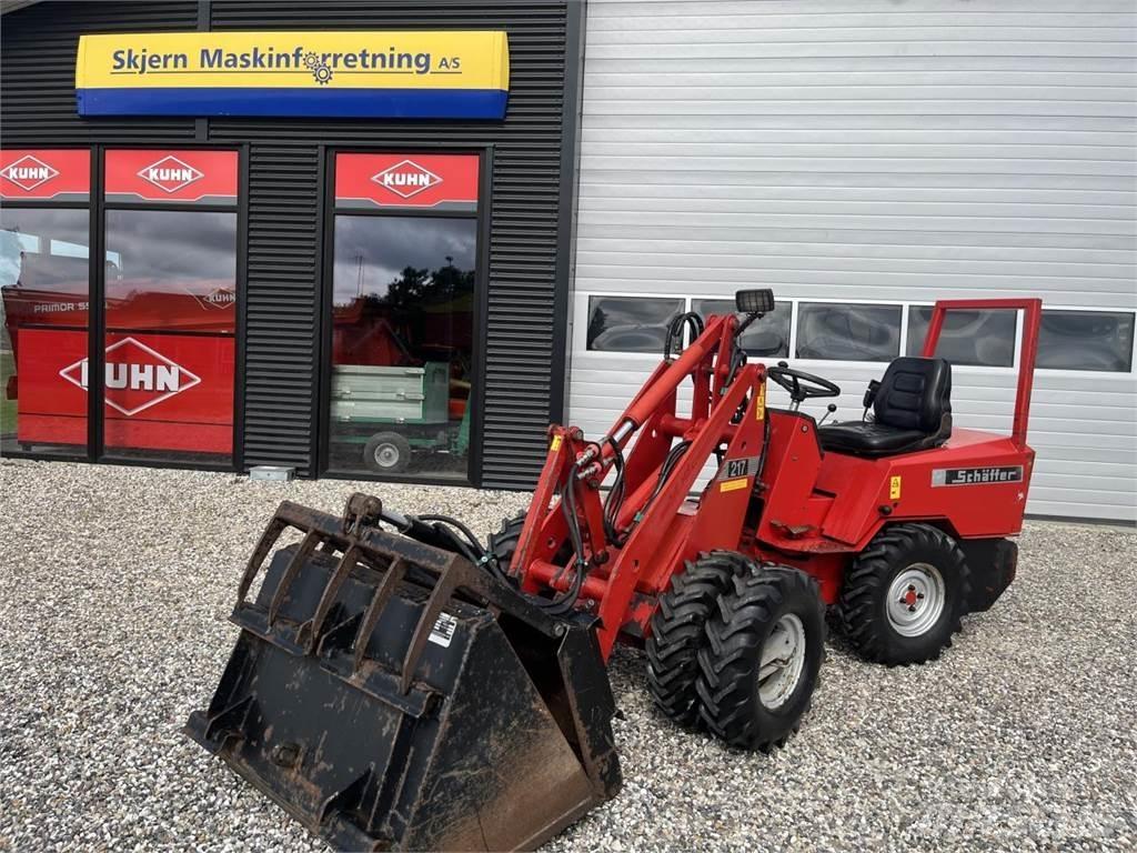 Schäffer 217 Mini homlokrakodók