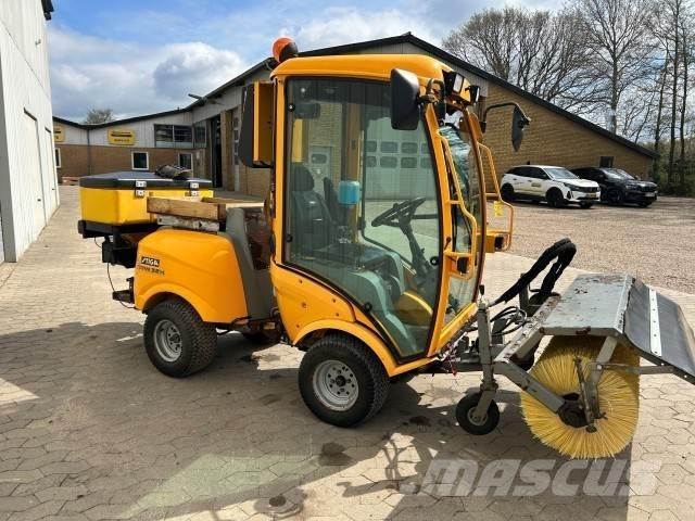 Stiga TITAN 32H Kaszák