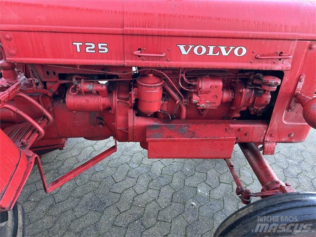 Volvo BM T25 Traktorok