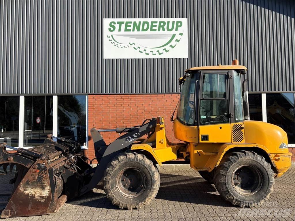 Volvo L35B Gumikerekes homlokrakodók