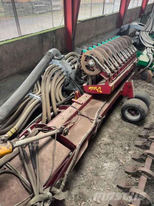 Vredo 12 folyékony műtrágya permetező