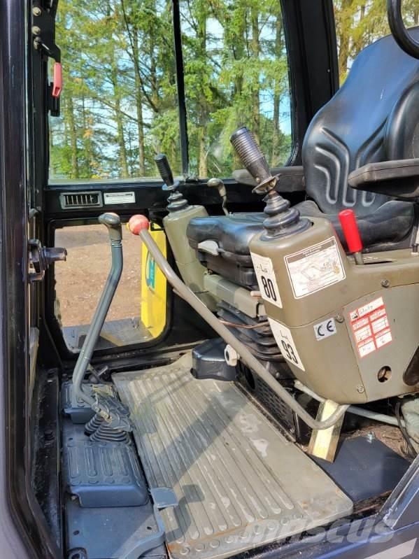 Yanmar B50 Mini kotrók < 7t