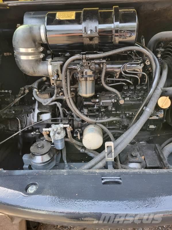 Yanmar B50 Mini kotrók < 7t