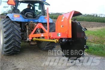  - - -  BOXER AGRI Talajlazító ekék