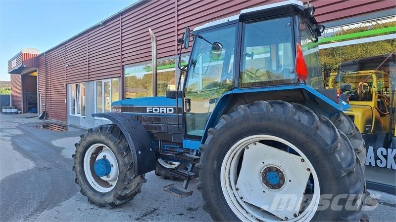 Ford 8240 Traktorok