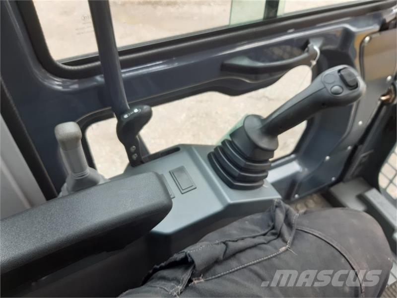  - - - xcmg  xe150e Lánctalpas kotrók