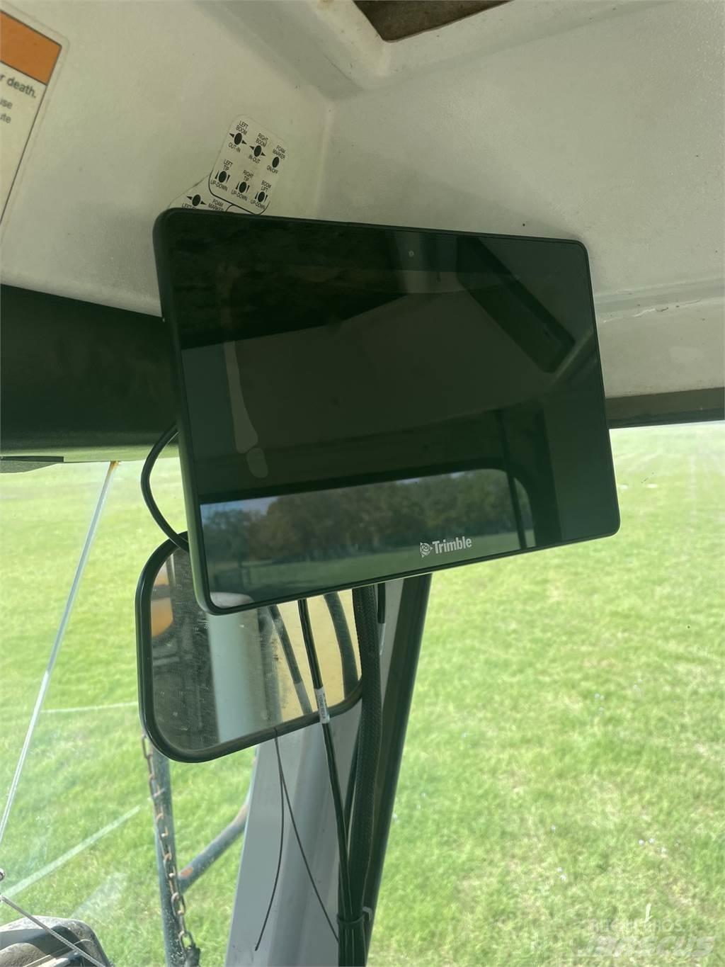 Agco 4640 Vontatott trágyaszórók