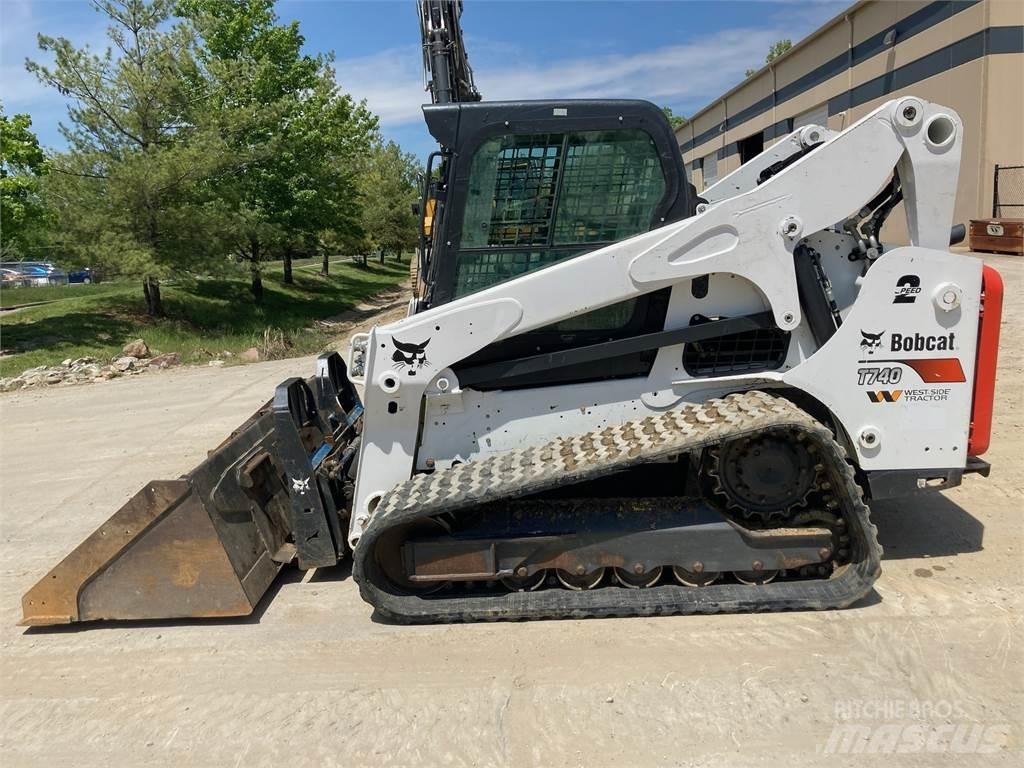 Bobcat T740 Mini homlokrakodók
