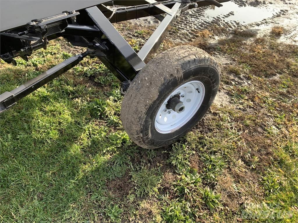 Demco AWS32 Gabona átrakó kocsik