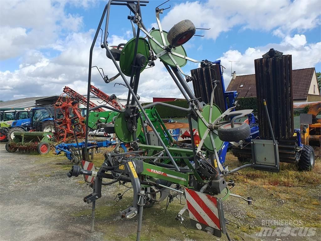 Fendt LOTUS 770 Rendkészítő