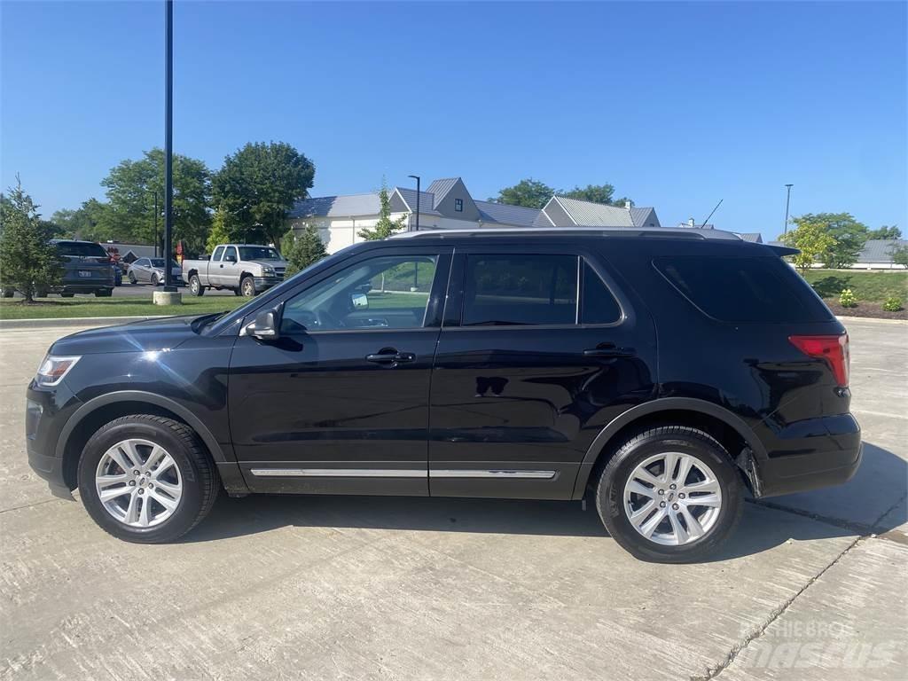 Ford EXPLORER Egyéb alkatrészek