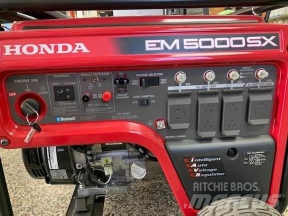 Honda EM5000SX Fénytornyok