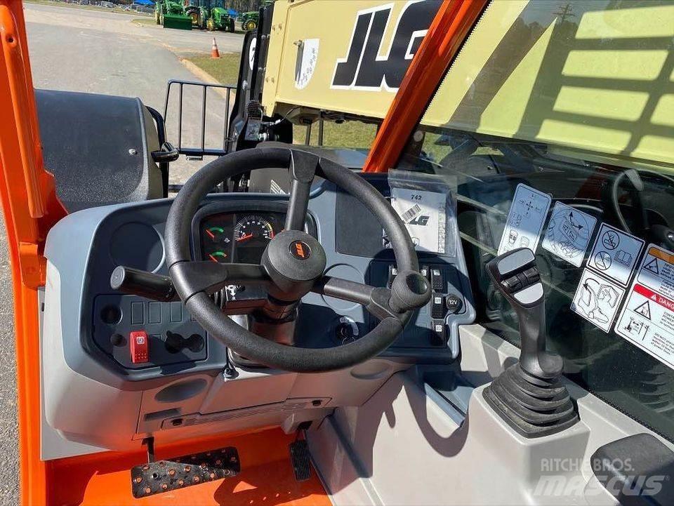 JLG 742 Teleszkópos rakodók