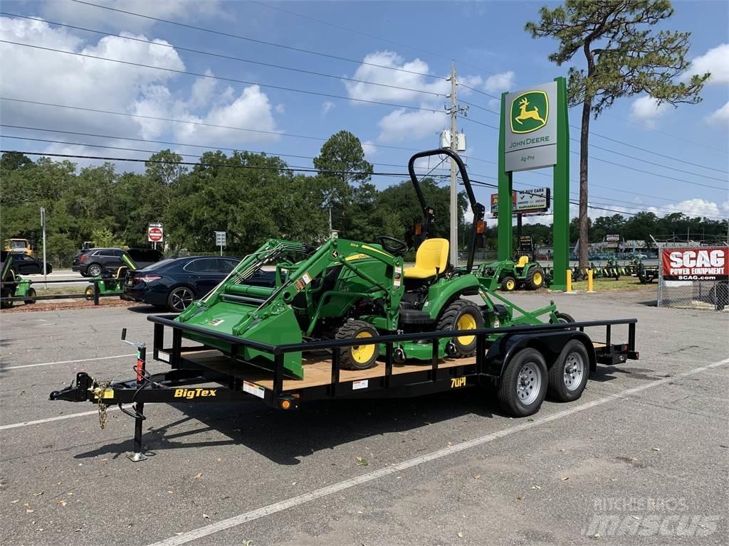 John Deere 1023E Kompakt traktorok