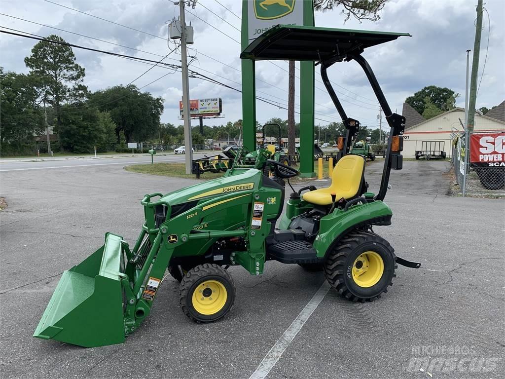 John Deere 1023E Kompakt traktorok