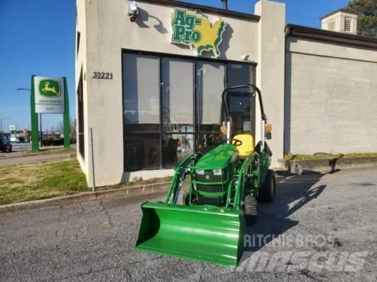John Deere 1023E Kompakt traktorok