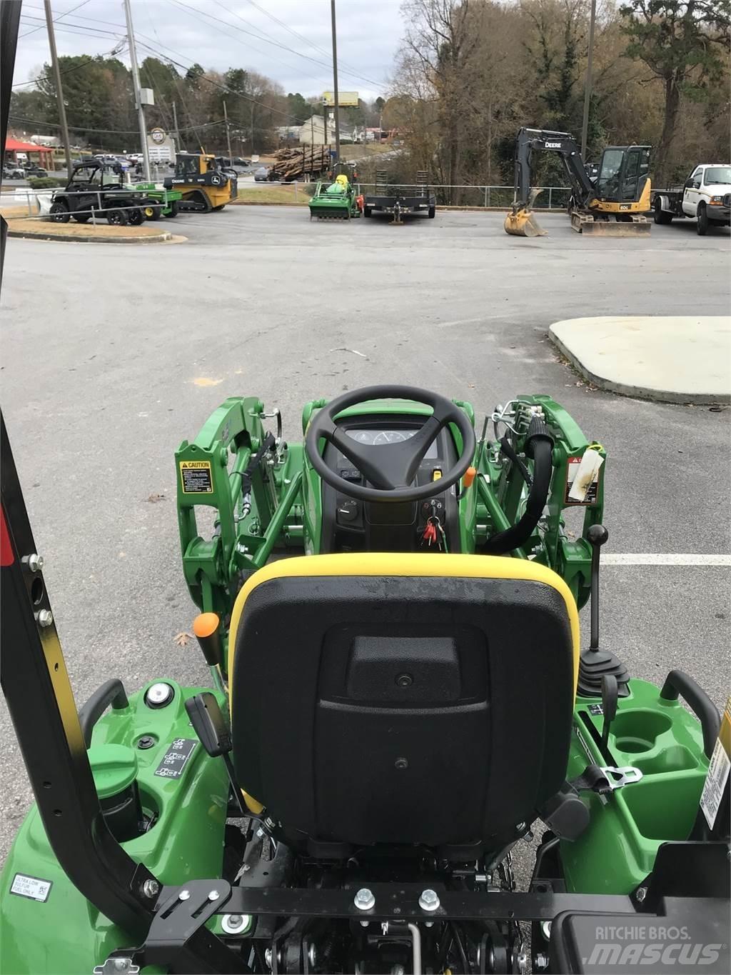 John Deere 1023E Kompakt traktorok