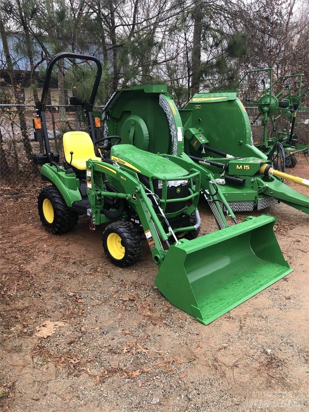 John Deere 1023E Kompakt traktorok