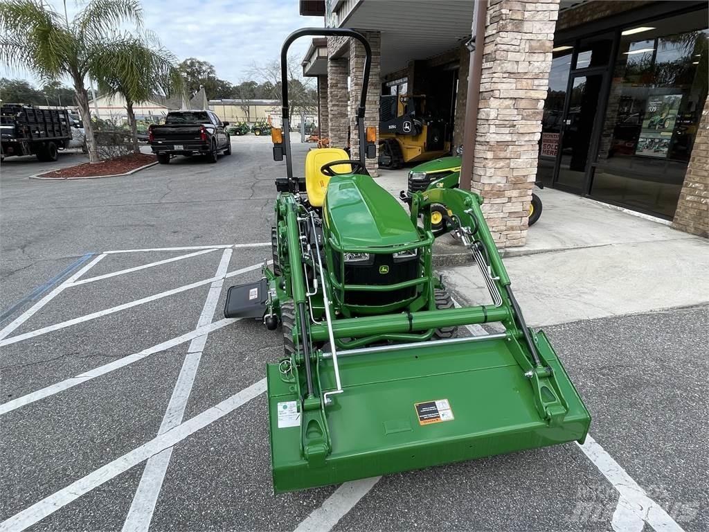 John Deere 1023E Kompakt traktorok