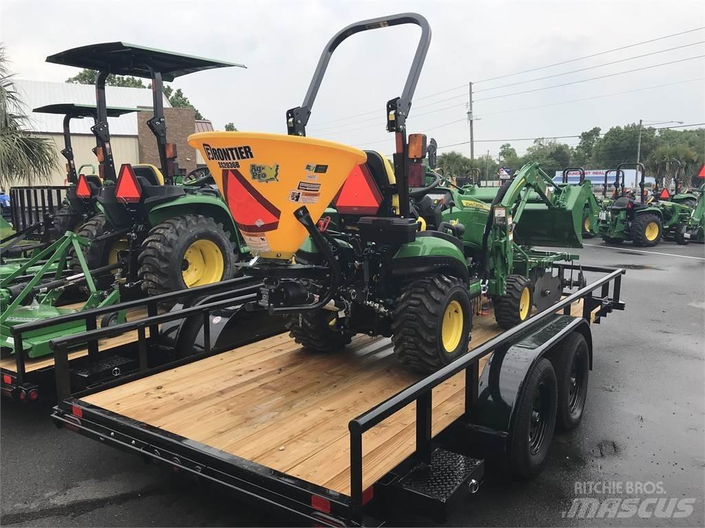 John Deere 1025R Kompakt traktorok