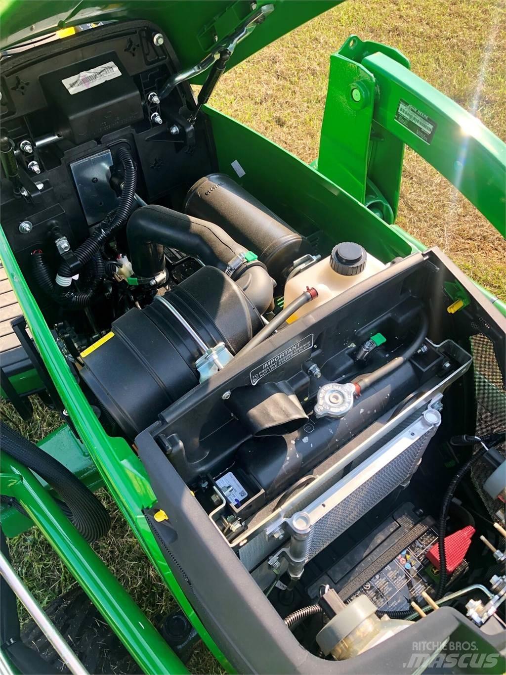 John Deere 1025R Kompakt traktorok