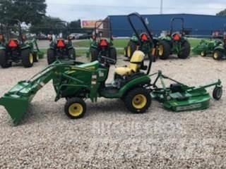 John Deere 1025R Kompakt traktorok