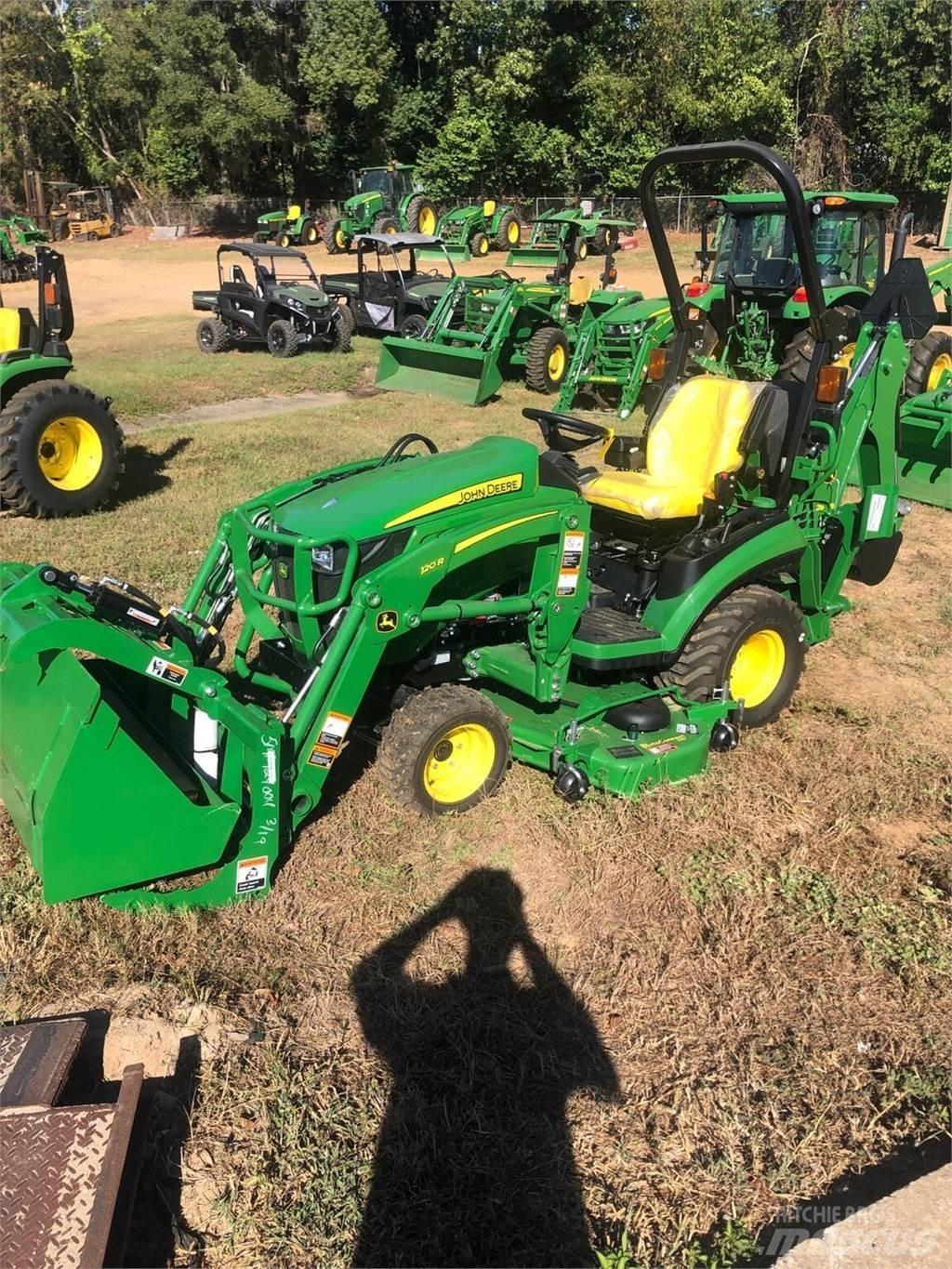 John Deere 1025R Kompakt traktorok