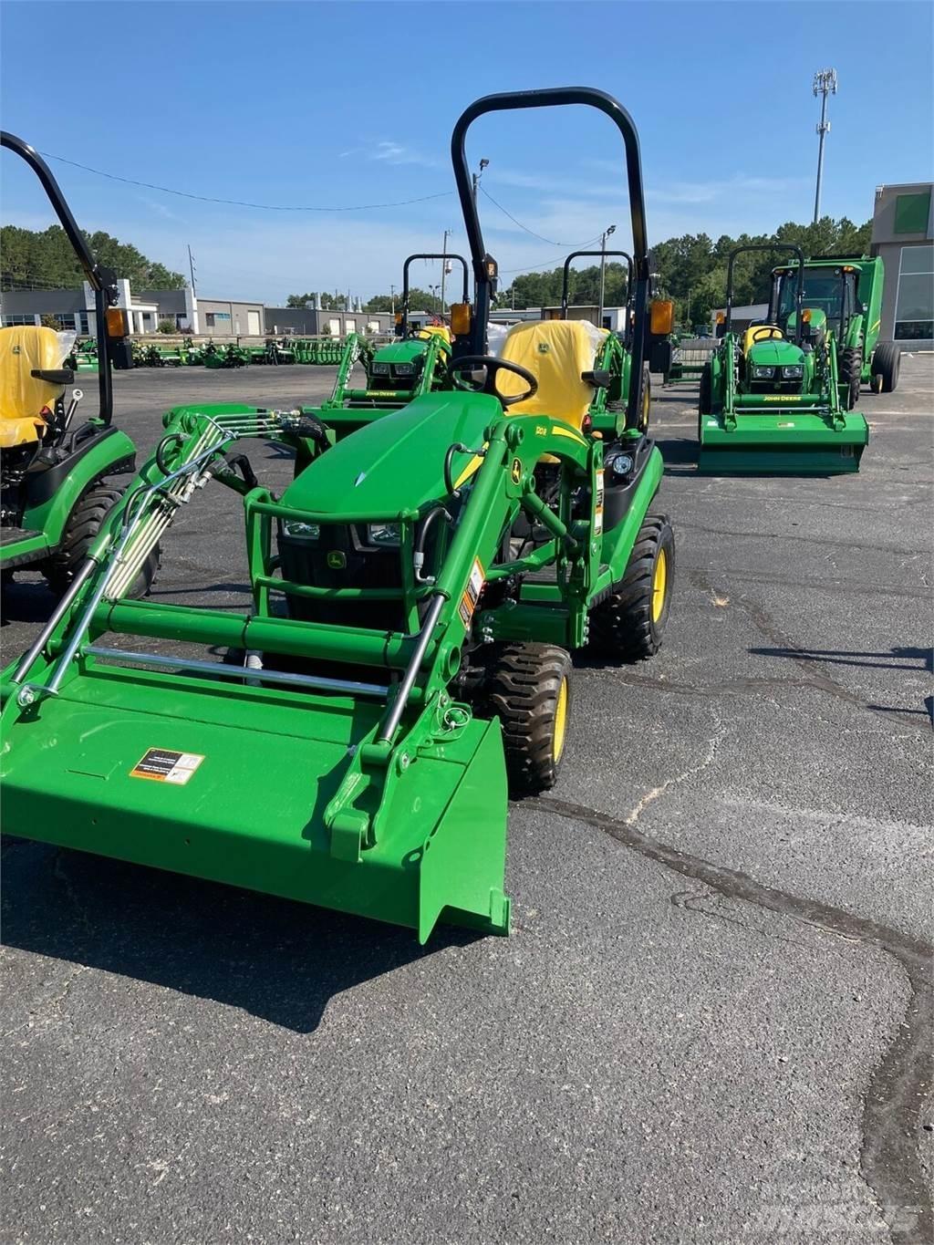 John Deere 1025R Kompakt traktorok