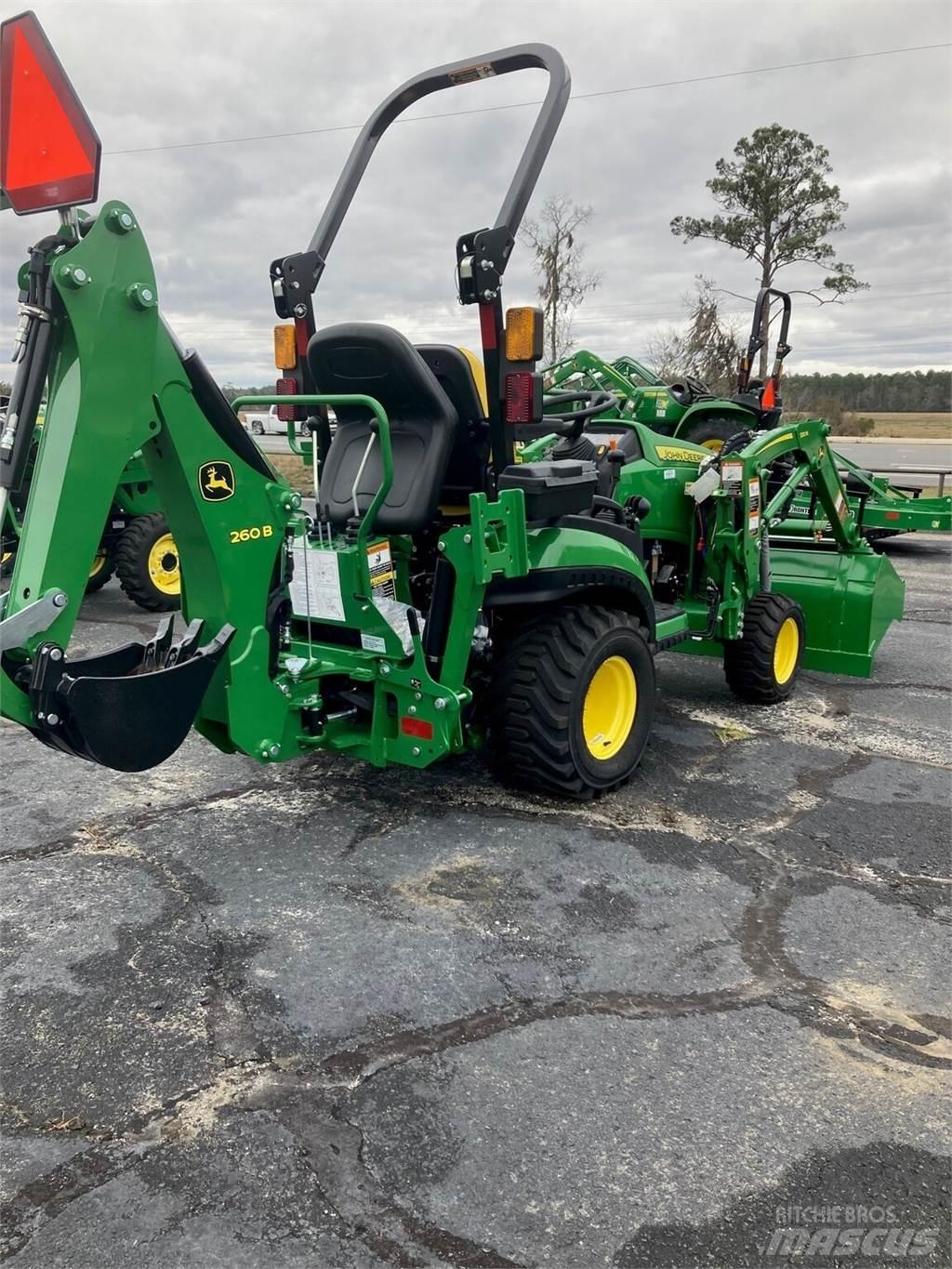 John Deere 1025R Compact tractors