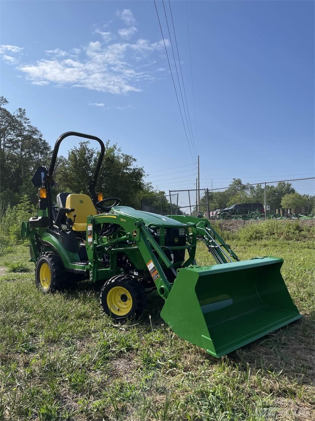 John Deere 1025R Kompakt traktorok