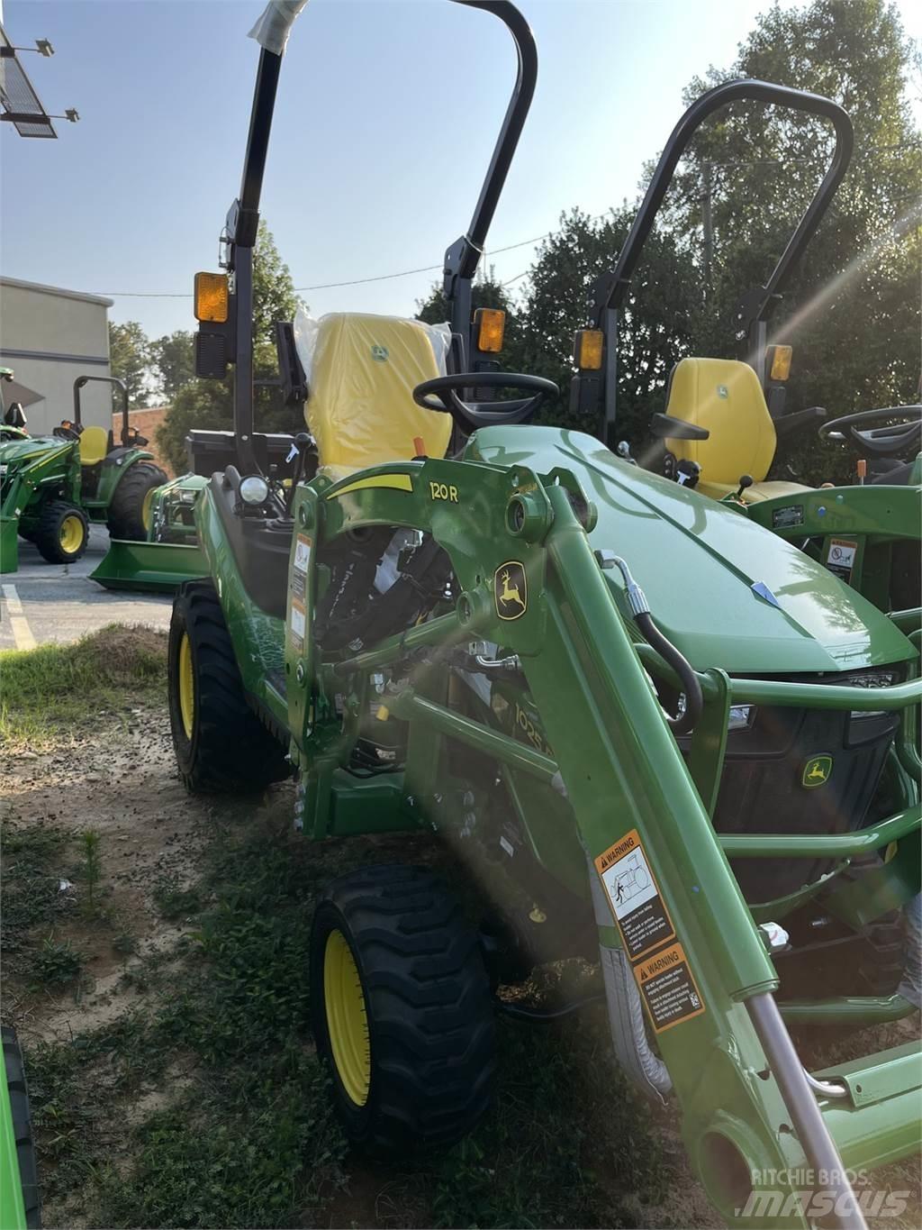 John Deere 1025R Kompakt traktorok
