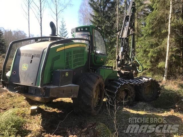 John Deere 1270G Betakarítók