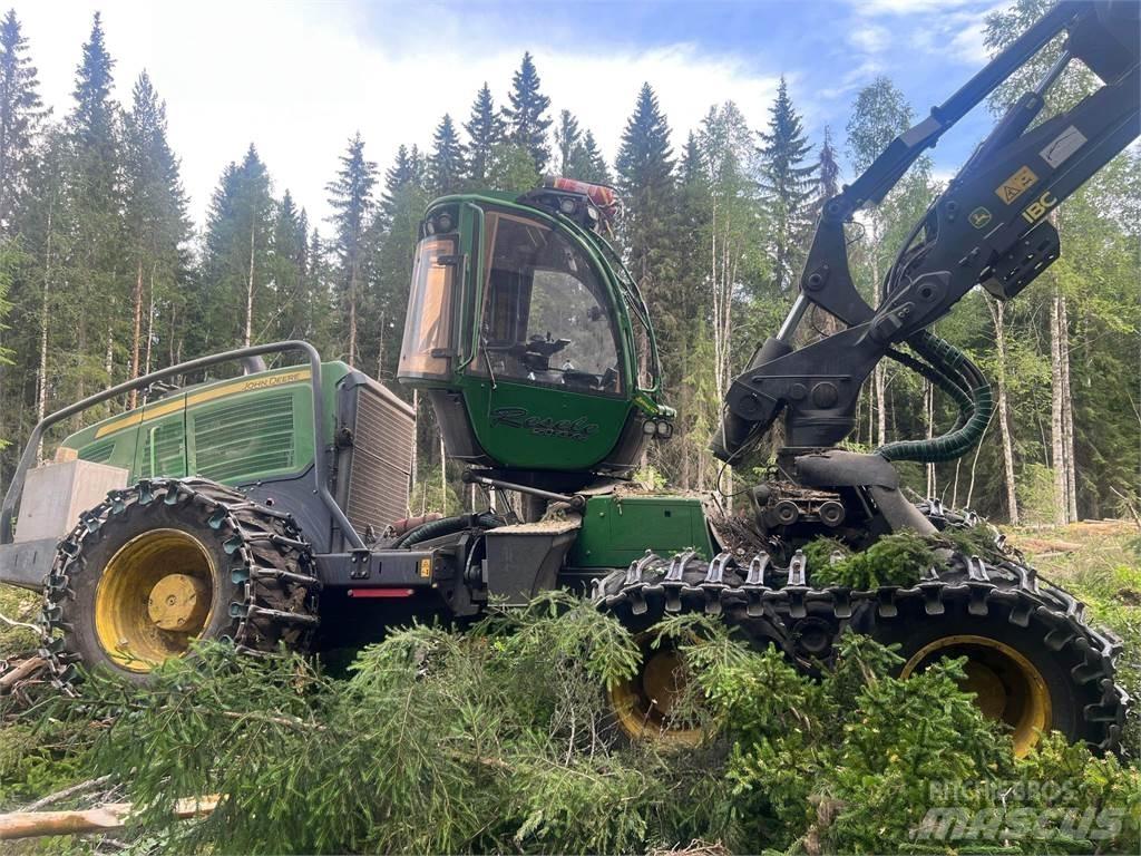 John Deere 1270G Betakarítók
