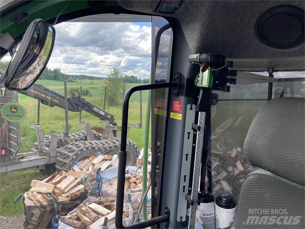 John Deere 1470G Betakarítók
