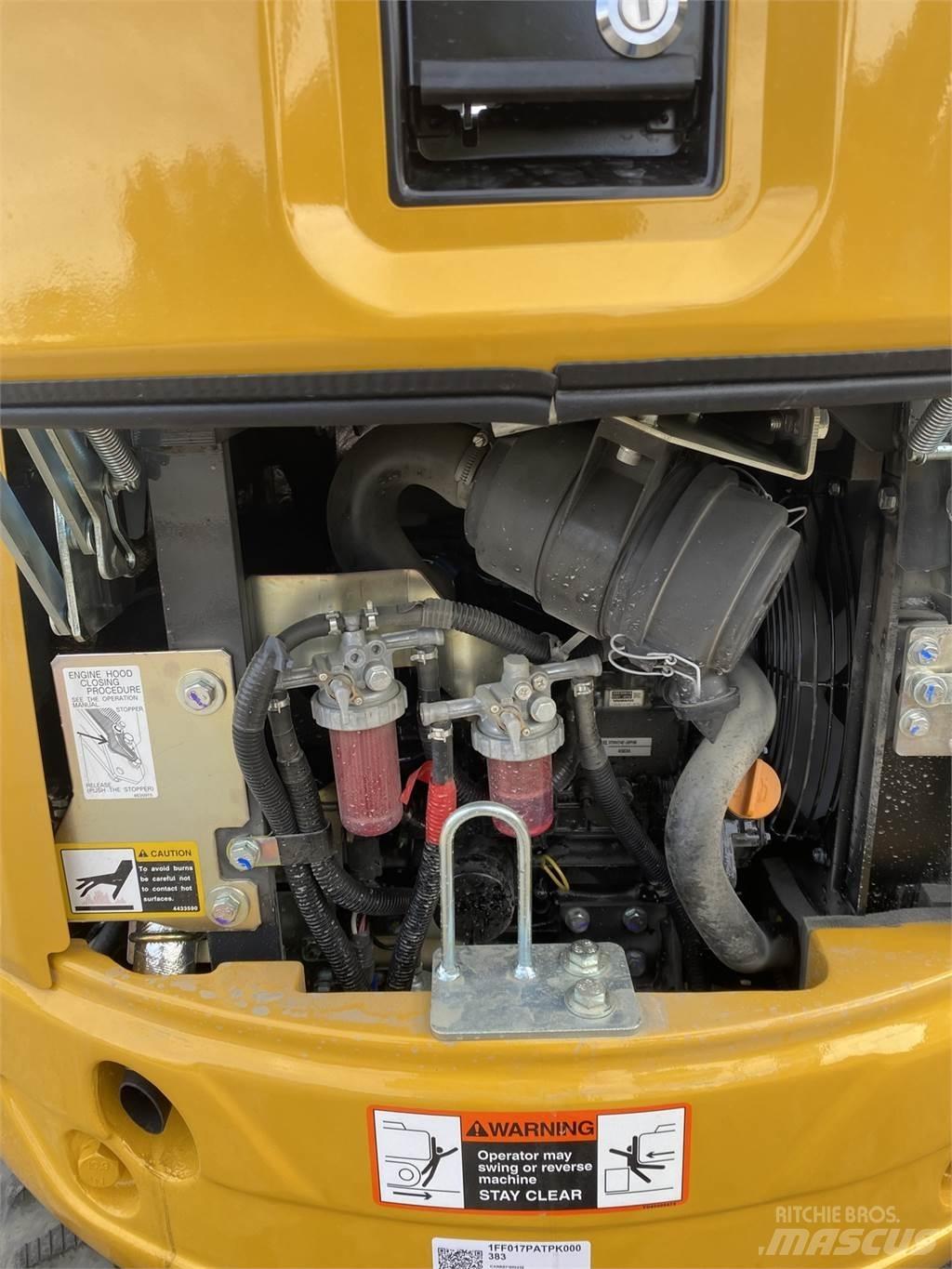 John Deere 17 P Mini kotrók < 7t