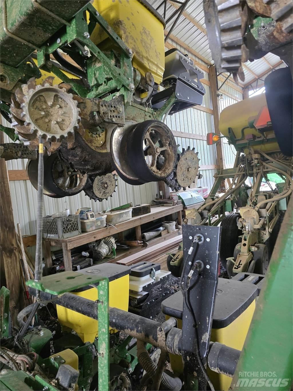 John Deere 1720 Szemenként vetőgépek
