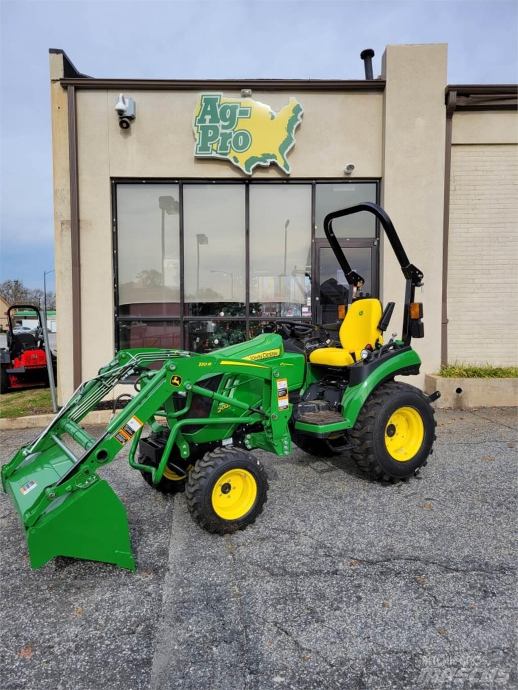 John Deere 2025R Kompakt traktorok