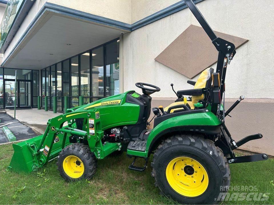 John Deere 2025R Kompakt traktorok