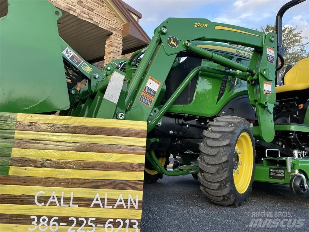 John Deere 2032R Kompakt traktorok