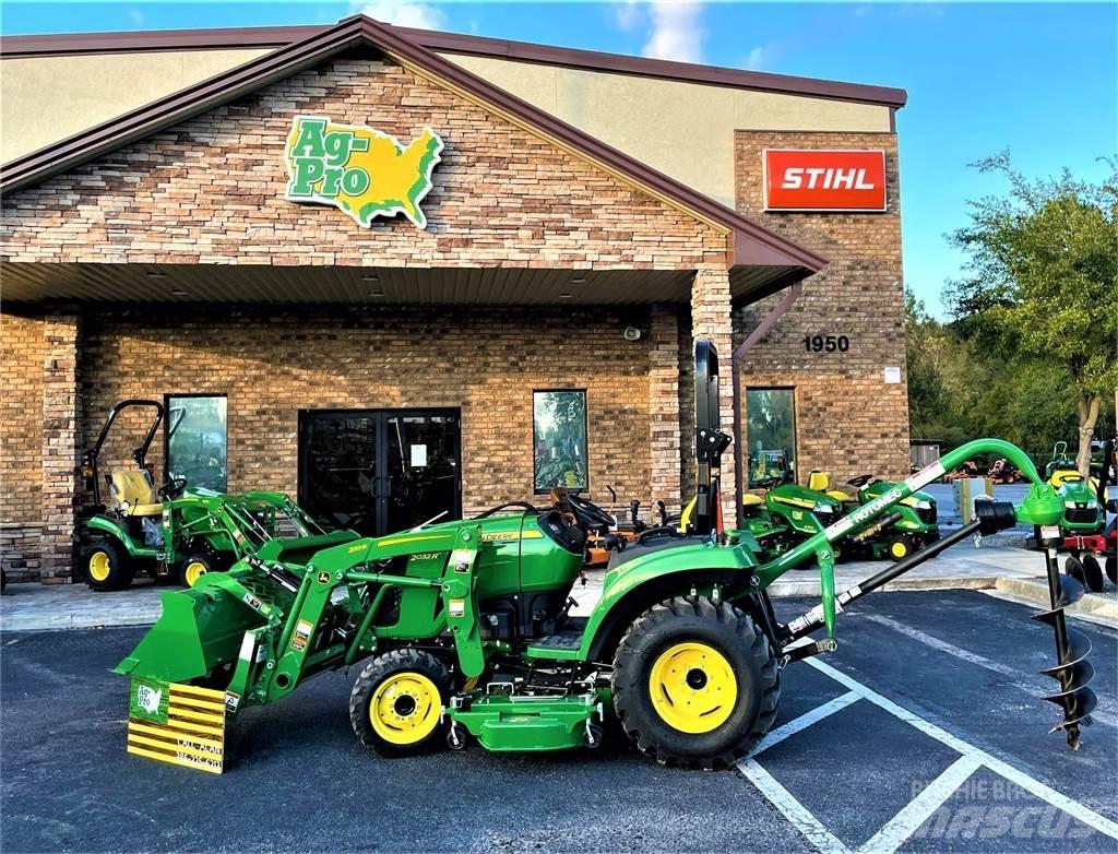 John Deere 2032R Kompakt traktorok