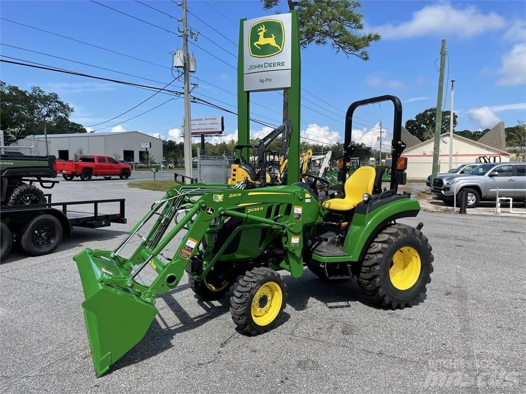 John Deere 2038R Kompakt traktorok