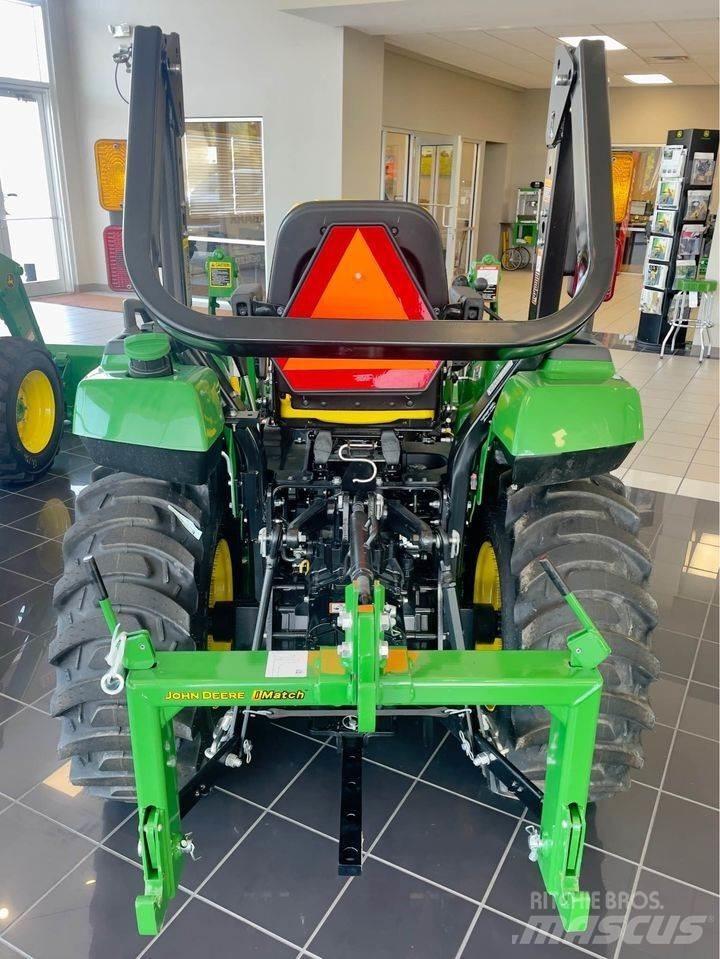 John Deere 2038R Kompakt traktorok