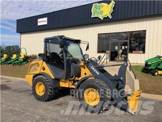 John Deere 204 G Mini homlokrakodók