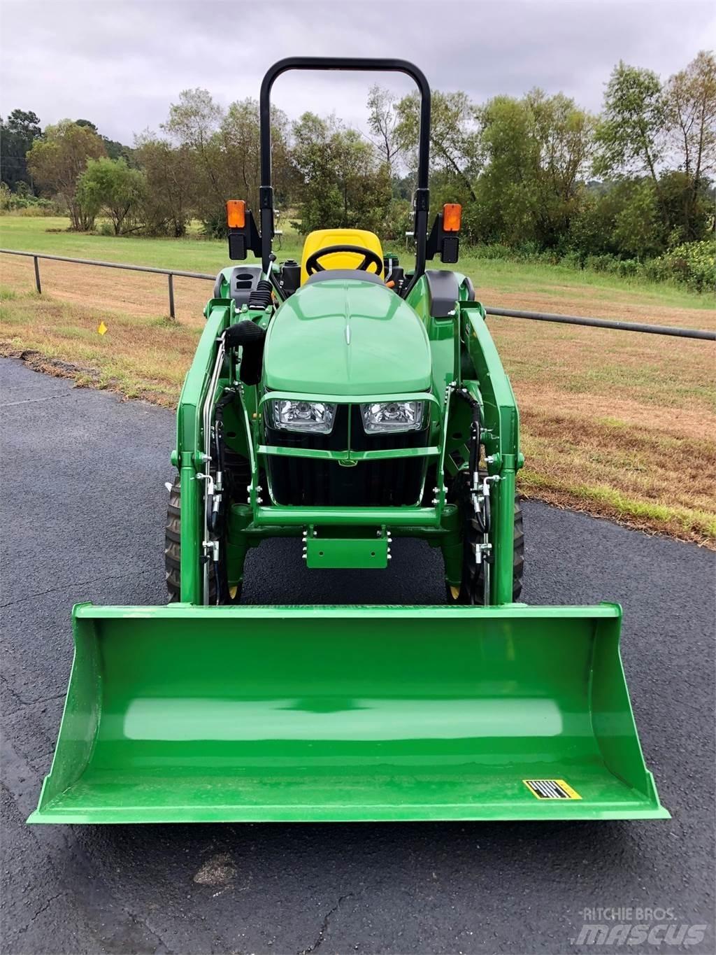 John Deere 3025D Kompakt traktorok