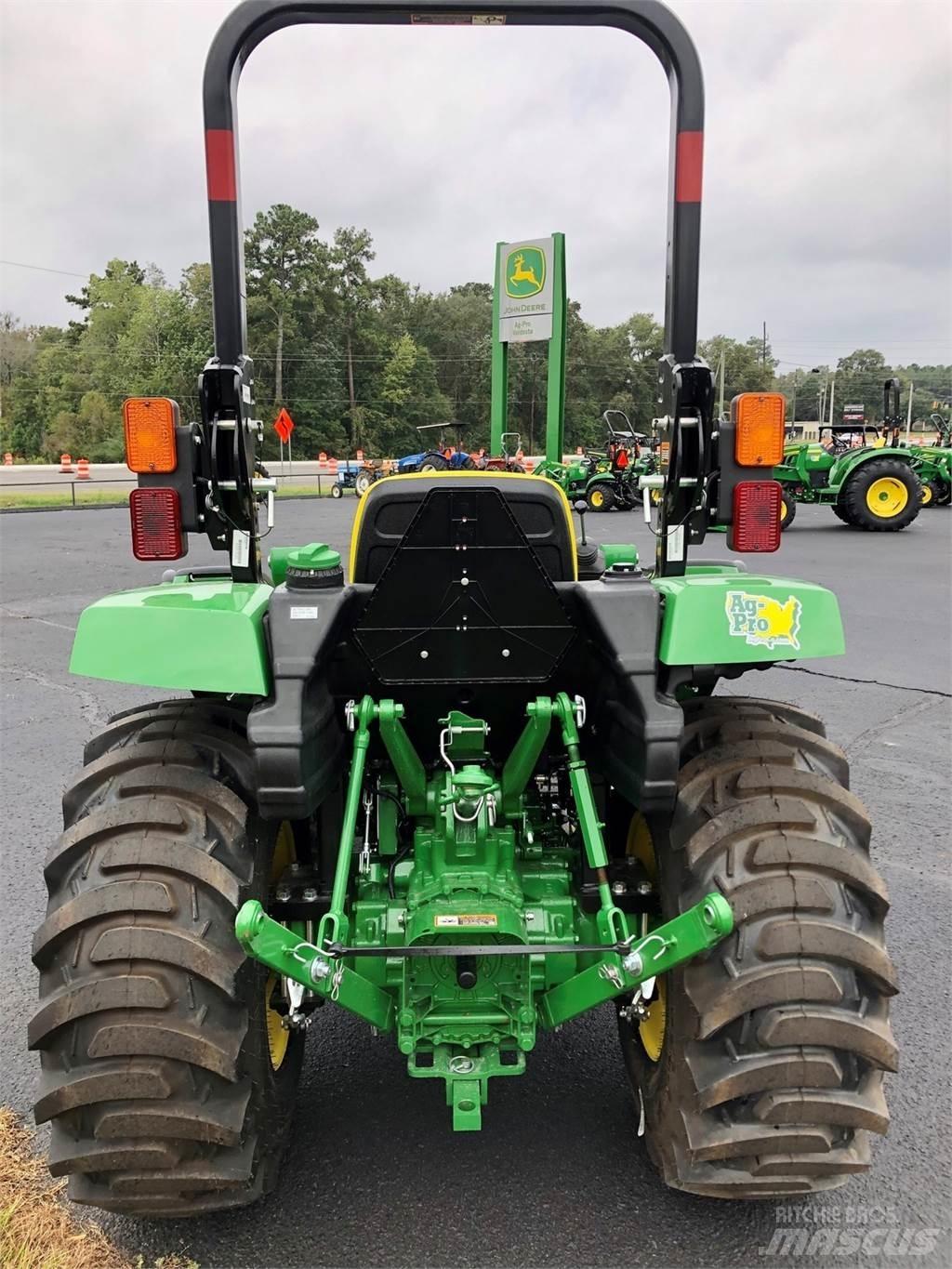 John Deere 3025D Kompakt traktorok