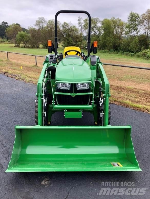 John Deere 3025D Kompakt traktorok